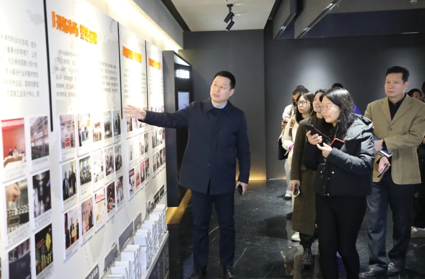 媒体调研团走进贝发，共探创新与高质量发展新路径